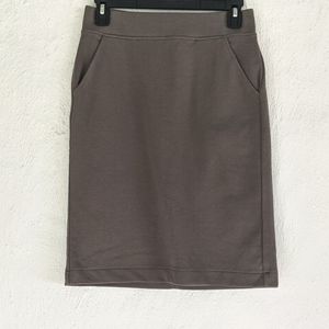 Uniqlo Olive skirt